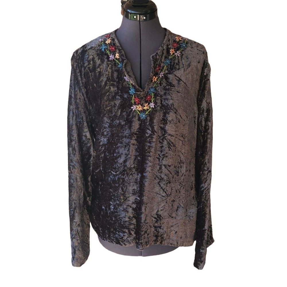 Best United Garment Co. Boho Gray Velvet Embroidered Top Long Sleeve V-Neck L